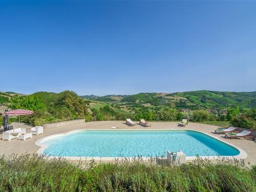 Villa - 15 personer -  - 61026 - Belforte All'isauro