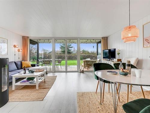Sommerhus - 4 personer -  - Lukkebjerg - 6893 - Bork Havn