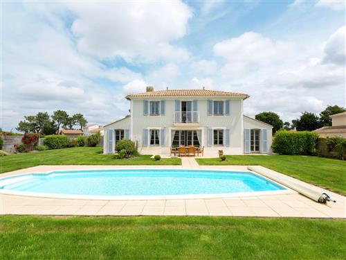 Holiday home - 8 persons -  - Saint-Gilles-Croix-De-Vie/Givrand - 85220