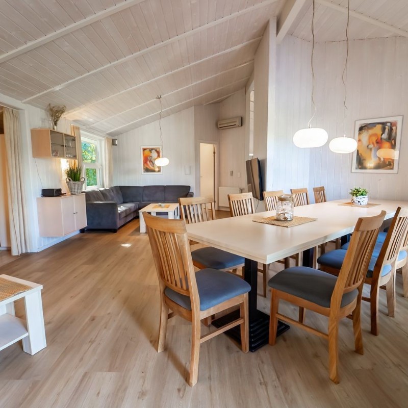 Sommerhus - 12 personer -  - Strandblick - 23570 - Lübeck-Travemünde