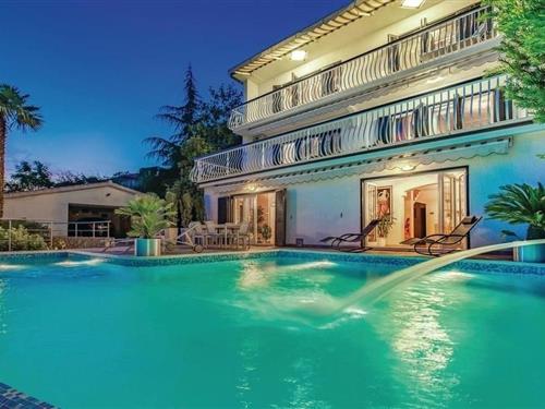 Holiday home - 12 persons -  - Brestovice - 51215 - Kastav