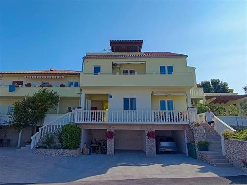 Ferielejlighed - 9 personer -  - Rtina II - 23248 - Razanac