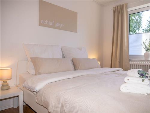 Ferienwohnung - 5 Personen -  - Richard-Wagner-Straße - 26419 - Schortens