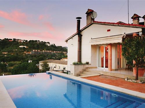 Sommerhus - 8 personer -  - Santa Cristina, - 17251 - Calonge