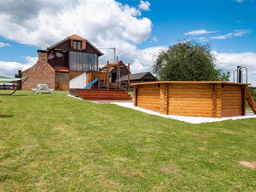 Sommerhus - 4 personer -  - Poljanski brijeg - Ivanic Grad - Klostar Ivanic - 10312 - Klostar Ivanic