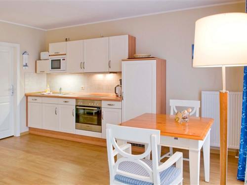 Ferienhaus - 2 Personen -  - Hafenstraße - 18225 - Ostseebad Kühlungsborn