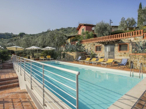 Holiday home - 6 persons -  - 51018 - Montecatini Terme