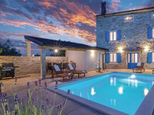 Sommerhus - 7 personer -  - Peruski - Duga Uvala-Peruski - 52208 - Peruski