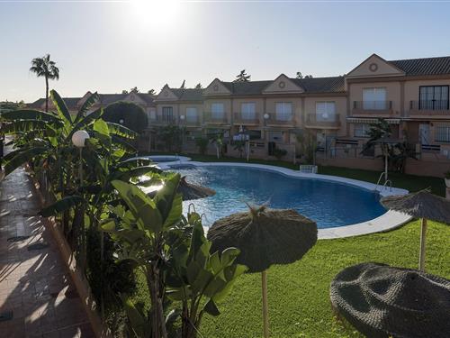 Holiday apartment - 4 persons -  - 11130 - Chiclana De La Frontera,