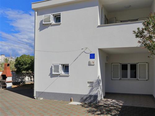 Holiday apartment - 4 persons -  - Ulica Ante Šugara - 23250 - Pag