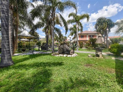 Sommerhus - 14 personer -  - Via D'Angelo - 95016 - Mascali