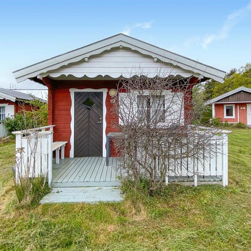 Sommerhus - 4 personer -  - Holmvägen 11 nr. - Hälludden/Byxelkrok - 387 75 - Byxelkrok
