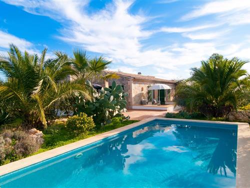 Holiday home - 6 persons -  - Diseminado Torre Canyamel - Bona Sort, Arta - 07589 - Arta