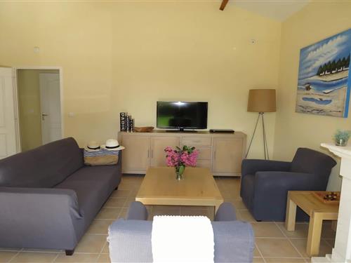 Holiday home - 4 persons -  - 79340 - Les Forges