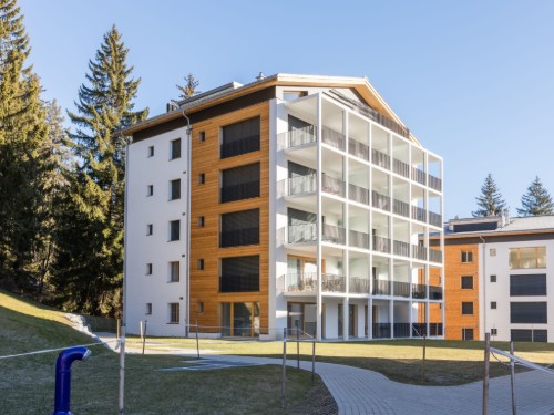 Holiday apartment - 4 persons -  - 7031 - Laax