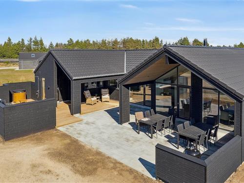 Sommerhus - 14 personer -  - Solvang - Houstrup - 6830 - Nr. Nebel