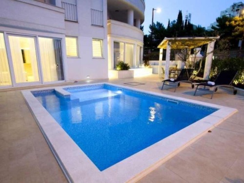 Ferieleilighet - 6 personer -  - 21000 - Dragovode