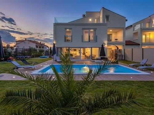 Holiday home - 12 persons -  - Mihatovici - Porec-Mihatovici - 52446 - Mihatovici