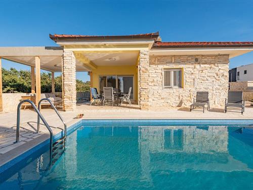 Holiday home - 8 persons -  - Brune Busica - Pag - Mandre - 23251 - Mandre