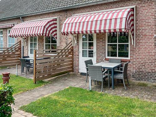 Fritidshus - 4 personer -  - Pastoor Kampstraat - 5176 NP - De Moer