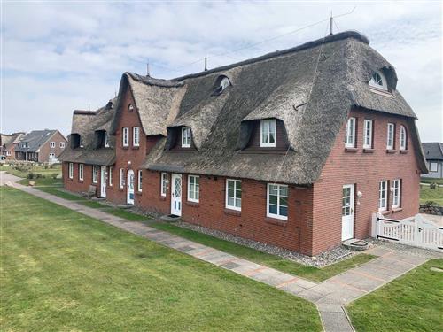 Holiday home - 7 persons -  - Uthlandeweg - 25845 - Nordstrand