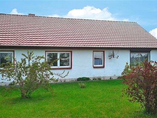 Holiday Home/Apartment - 4 persons -  - 18311 - Ribnitz-Damgarten