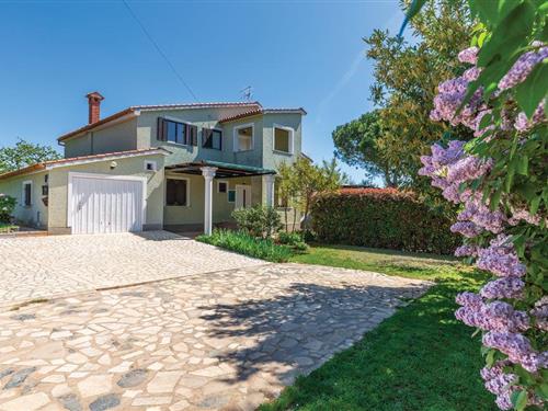 Holiday apartment - 7 persons -  - Kunfin - Porec-Vabriga - 52465 - Tar