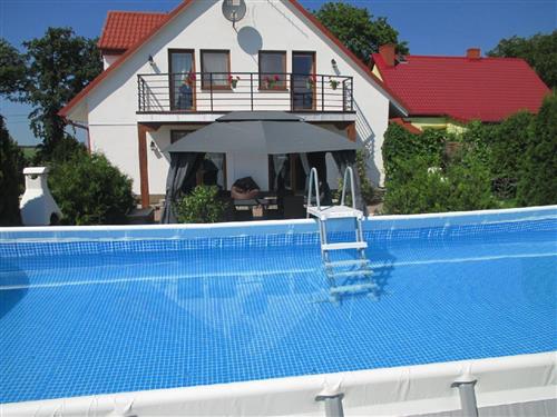 Holiday Home/Apartment - 13 persons -  - Bychowo - 84-250 - Gniewino