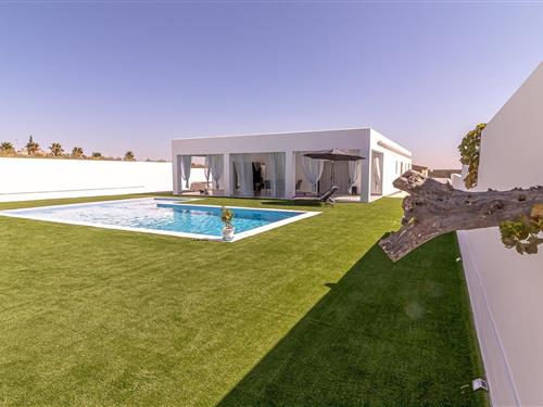 Holiday home - 8 persons -  - Avenida Antonio Fuentes, - 41540 - La Puebla De Cazalla