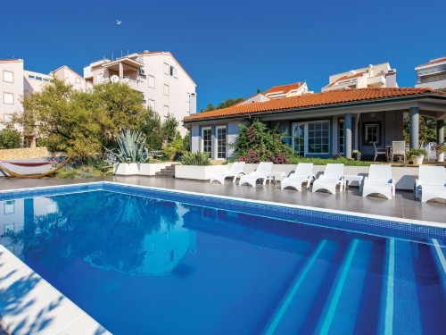Holiday home - 6 persons -  - Samorasnji put - Pag - Novalja - 53291 - Novalja