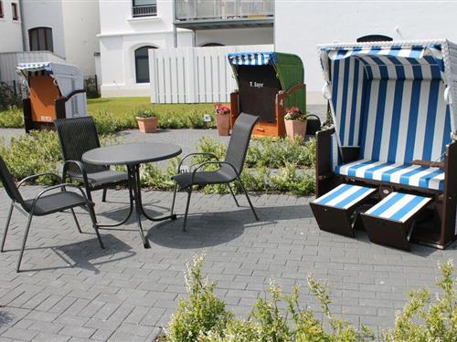 Holiday Home/Apartment - 2 persons -  - 26757 - Borkum