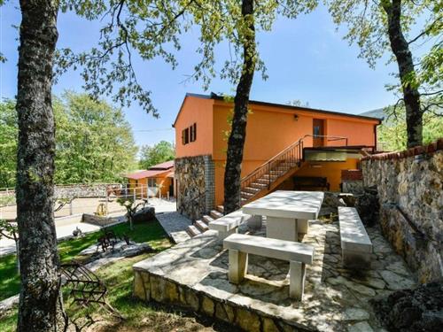 Feriehus - 9 personer -  - Maovice - 21236 - Vrlika