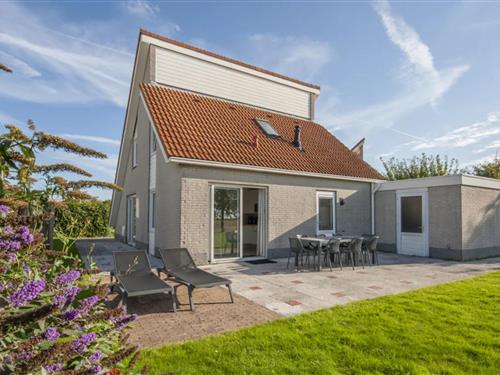 Holiday Home/Apartment - 8 persons -  - 4322DC - Scharendijke