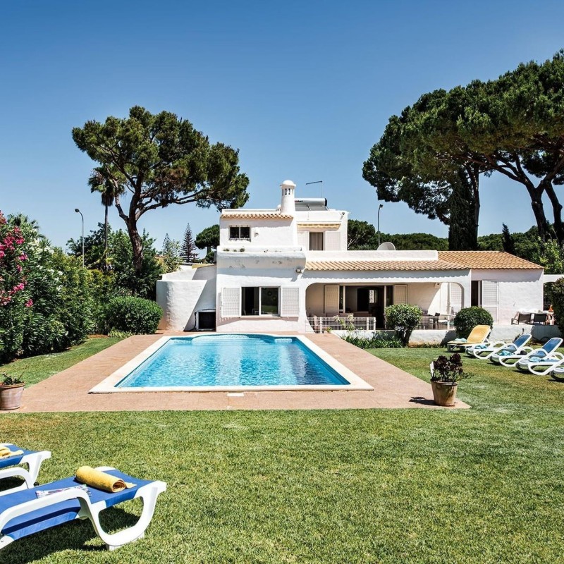Villa - 8 personer -  - 8125-426 - Vilamoura
