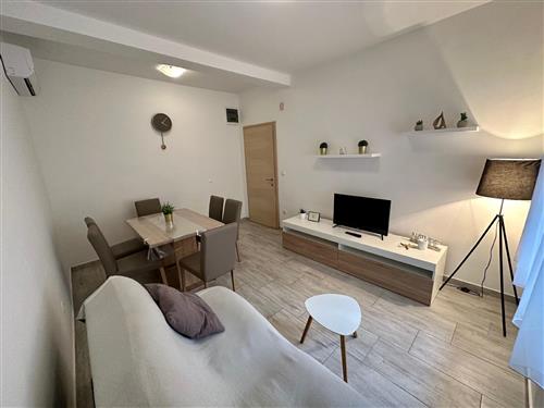 Holiday Home/Apartment - 5 persons -  - Milovana muževica - 51265 - Dramalj