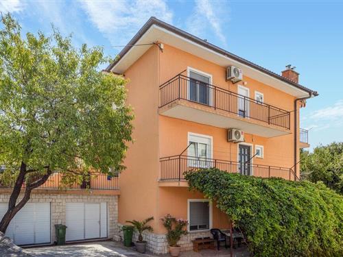 Holiday apartment - 4 persons -  - Scedine ulica - 51250 - Novi Vinodolski