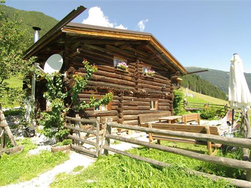 Holiday Home/Apartment - 7 persons -  - 6283 - Hippach