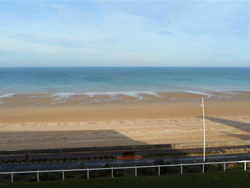 Holiday Home/Apartment - 2 persons -  - 14390 - Cabourg