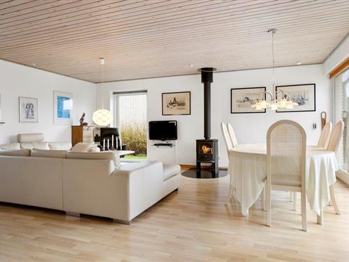 Sommerhus - 5 personer -  - Strandvejen 10 A - Ballen - 8305 - Samsø