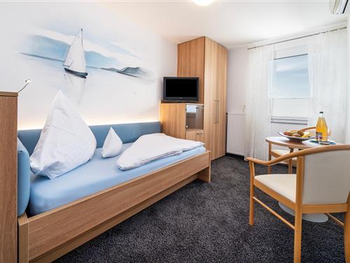 Rom - 1 person -  - Hauptstraße - 88709 - Hagnau Am Bodensee