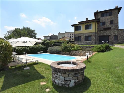Holiday Home/Apartment - 3 persons -  - Oltrepò Pavese - 27040