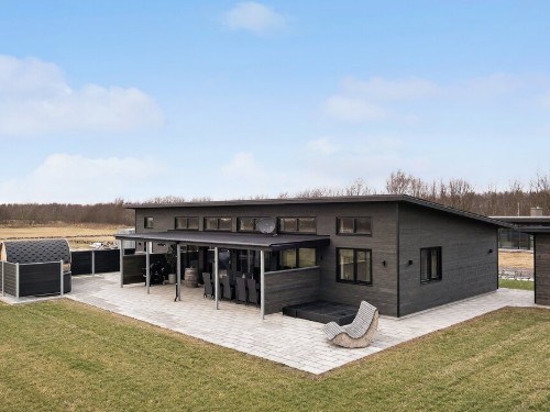 Sommerhus - 10 personer -  - Dyrehaven - Øster Hurup - 9560 - Hadsund