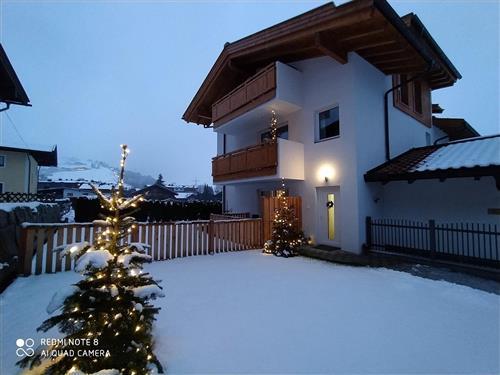 Holiday Home/Apartment - 8 persons -  - Birnwiesweg - 5710 - Kaprun