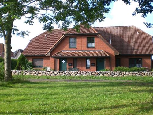 Holiday Home/Apartment - 4 persons -  - 25757 - Büsum-Warwerort