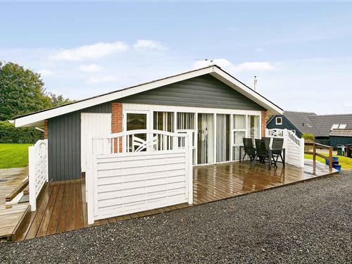 Feriehus - 6 personer -  - Pøt Strandby - 7130 - Juelsminde