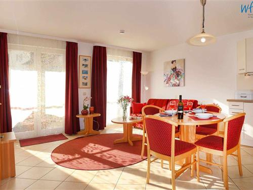 Holiday Home/Apartment - 4 persons -  - Zinglingstrasse - 18609 - Binz