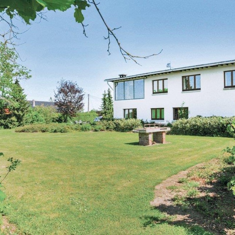 Sommerhus - 10 personer -  - Rue Thiers Antoine - Somme-Leuze - 5377 - Somme Leuze