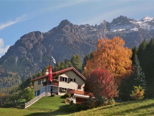 Ferienhaus - 4 Personen -  - Valatscha - 7553 - Tarasp