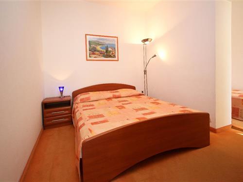 Holiday Home/Apartment - 4 persons -  - Pecine - 51515 - Šilo