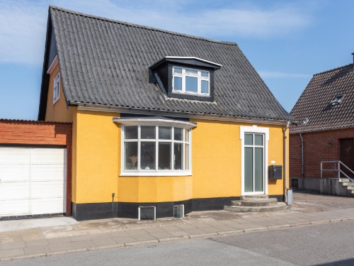 Sommerhus - 4 personer -  - Mikkelsgade - Hirtshals By - 9850 - Hirtshals